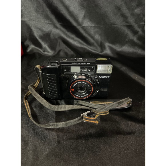Canon Sure Shot 35mm Film Camera 38mm 1:2.8 AF Vintage Point and Shoot Black